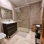 Spacious With Facilities Just A Few Metres From The Appartement