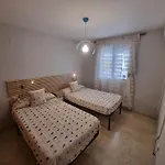 Appartement Spacious With Facilities Just A Few Metres From The