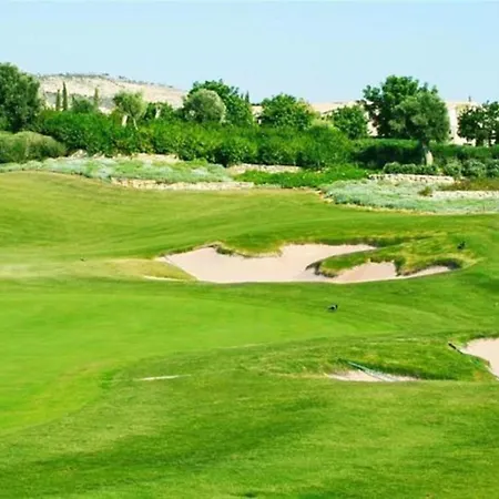 Spacious With Facilities Just A Few Metres From The Appartement