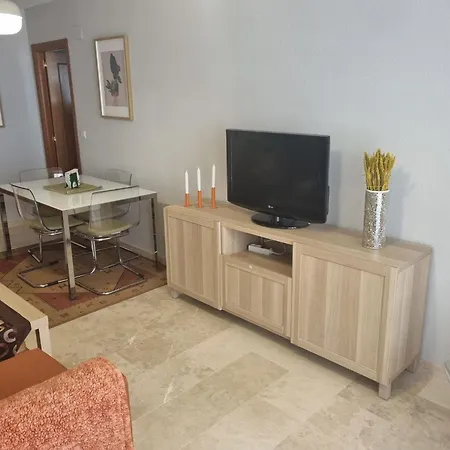 Lejlighed Spacious With Facilities Just A Few Metres From The Benalmádena