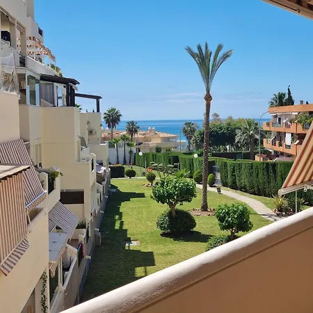 Appartement Spacious With Facilities Just A Few Metres From The *