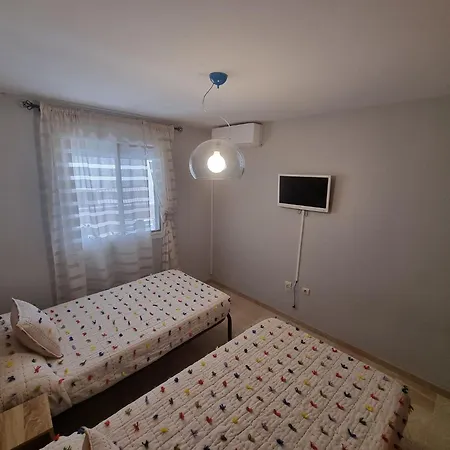 Lejlighed Spacious With Facilities Just A Few Metres From The